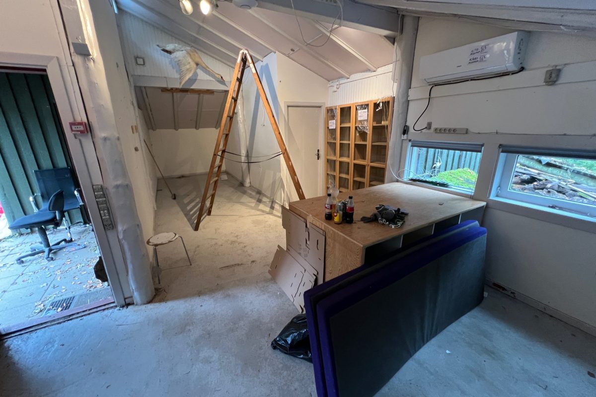 IMG_2965 Nedpakning af A-centret på Houens Odde