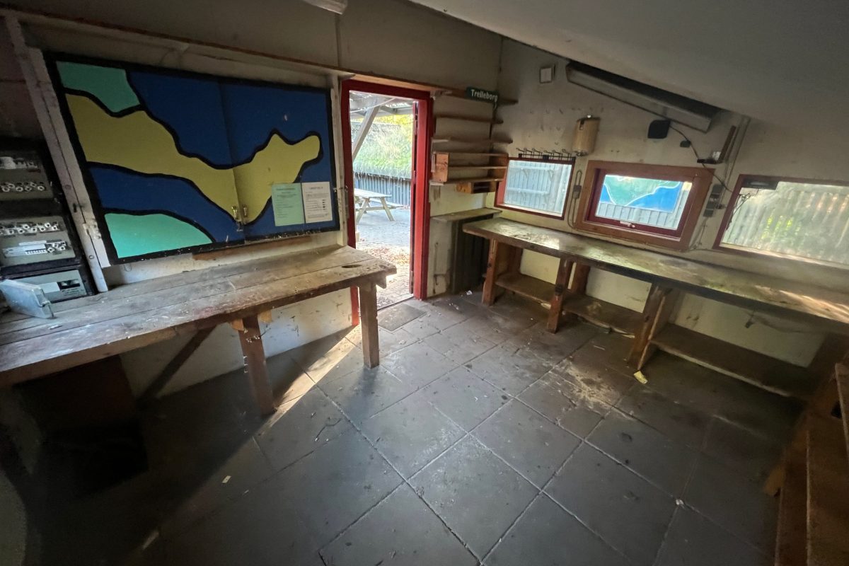 IMG_3106 (1) Nedpakning af A-centret på Houens Odde