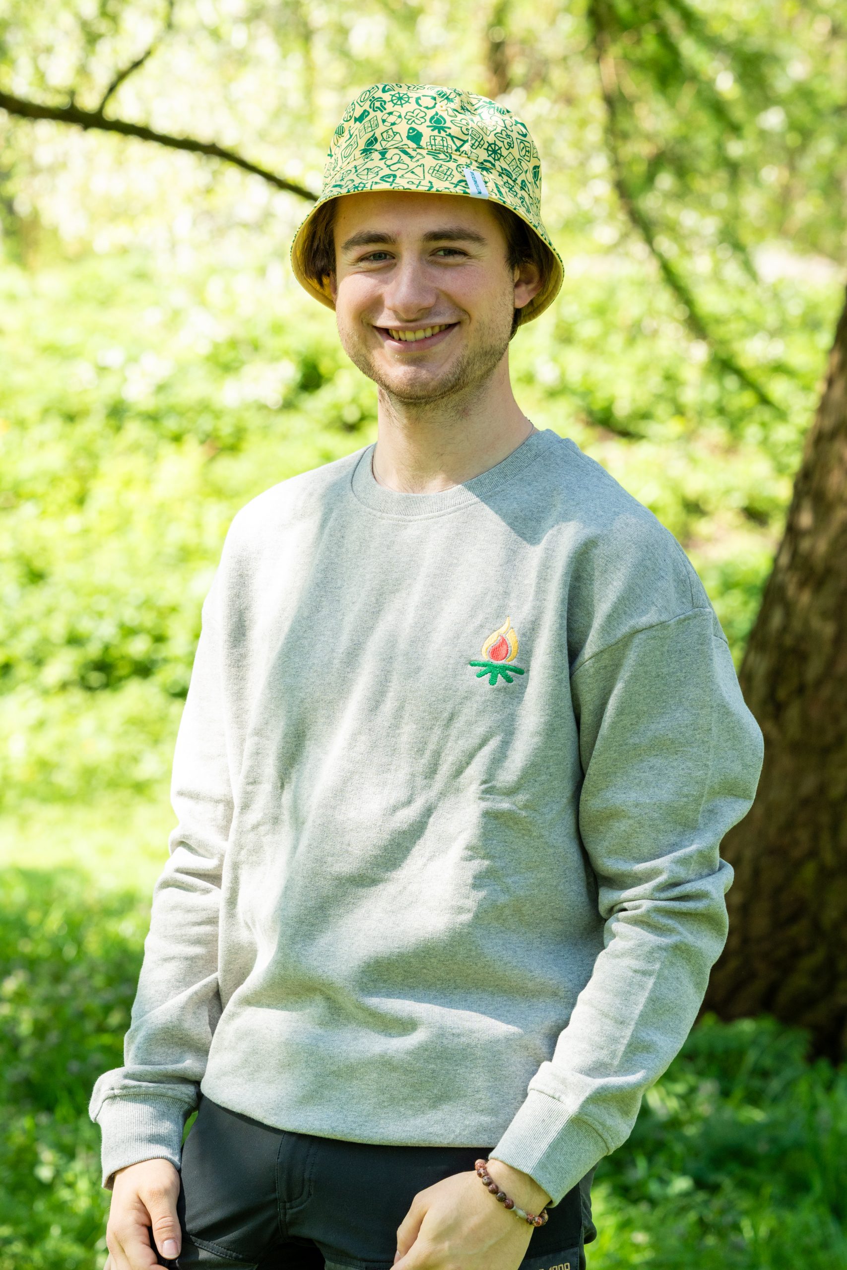 SL-merchandise i samarbejde med KFUM-Spejderne og Eventyrsport. 