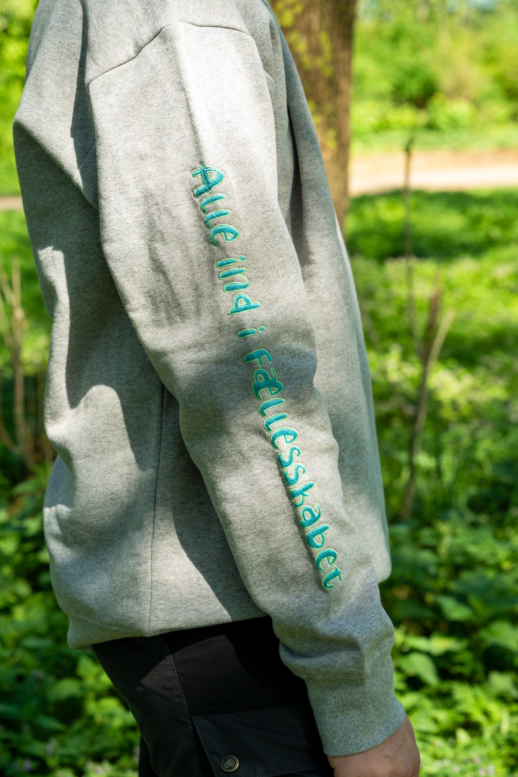 SL-merchandise i samarbejde med KFUM-Spejderne og Eventyrsport. 